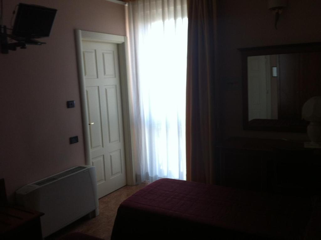 Hotel Impero بريشا المظهر الخارجي الصورة